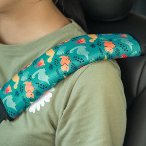 Natucare Kids反射性ネオプレンコットンシートベルトカバーブラックウォッシャブル